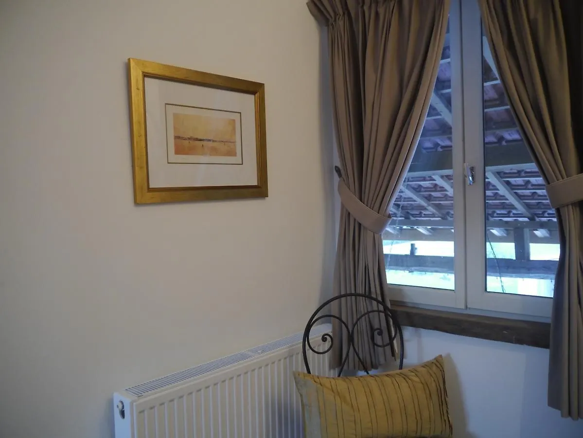 Bed and Breakfast Bel-Endroit à Marciac Couette-café